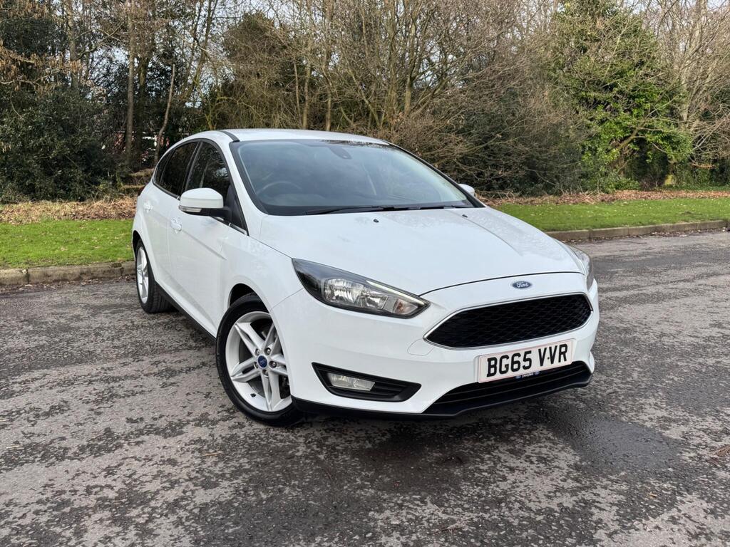 Ford Focus Hatchback 1.0T EcoBoost Zetec Euro 6 (s/s) 5dr