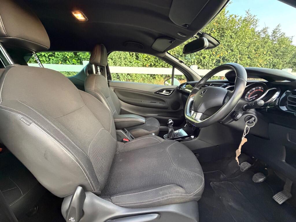 2014 Citroen DS3 thumbnail 16
