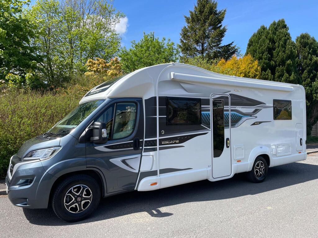 Swift Escape 674 Coach Built DELIVERY POSSIBLE,1 OWNER,FSH,ELECTRIC AWNING,ALLOYS