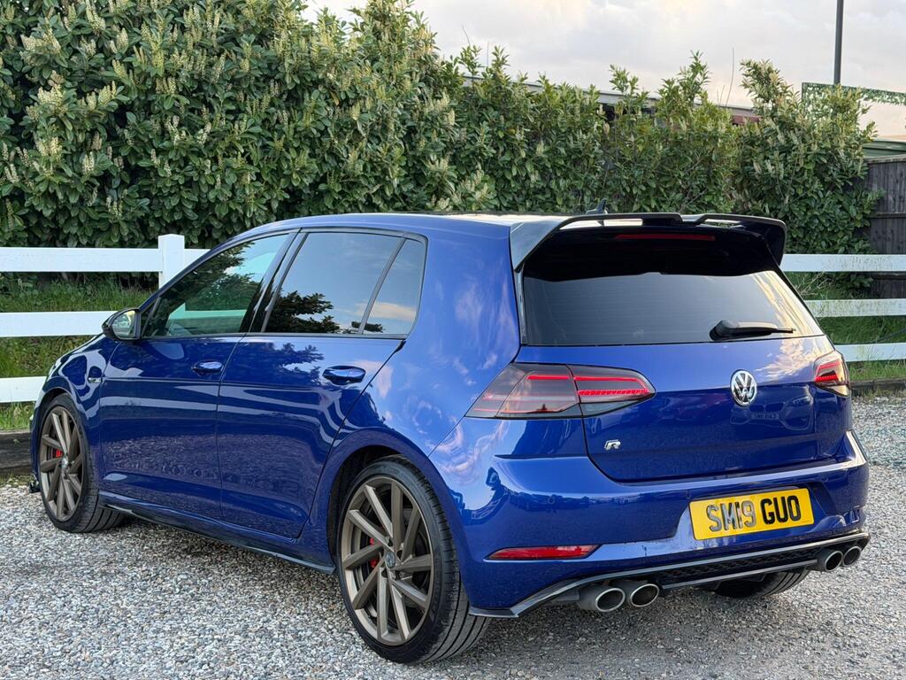 2019 Volkswagen Golf thumbnail 8