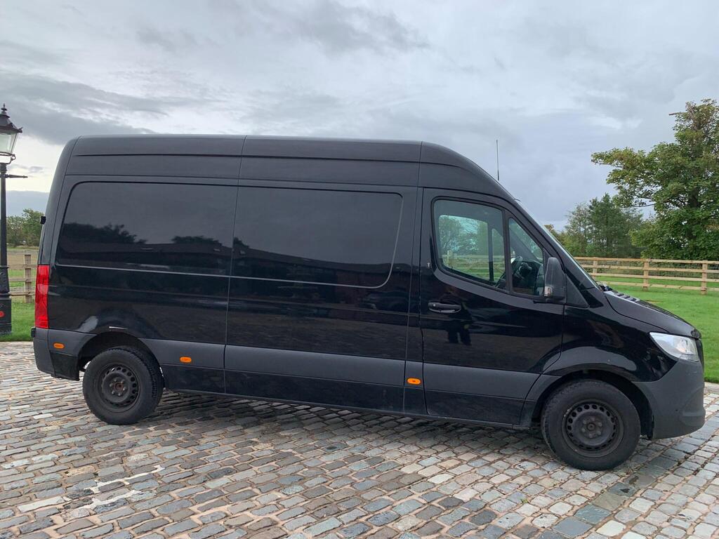 Mercedes-Benz Sprinter Panel Van 2.0 315 CDI Premium FWD L2 H2 Euro 6 (s/s) 5dr