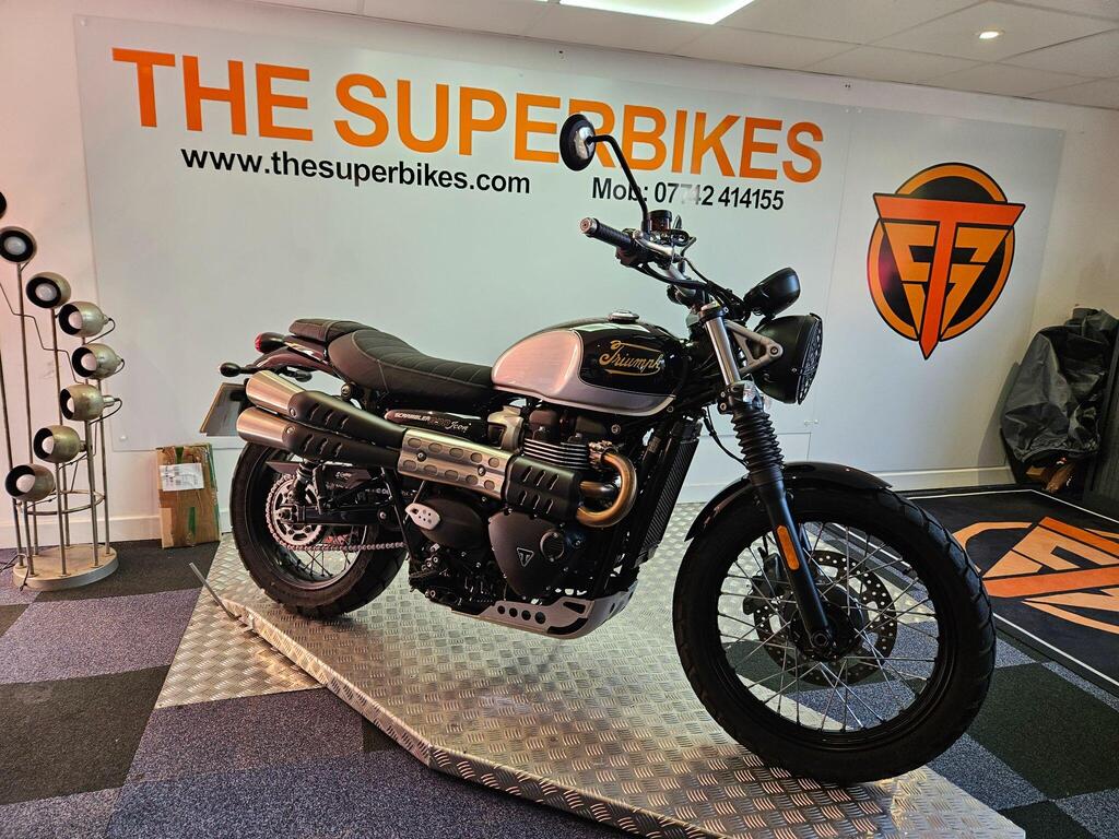 Triumph Scrambler 900