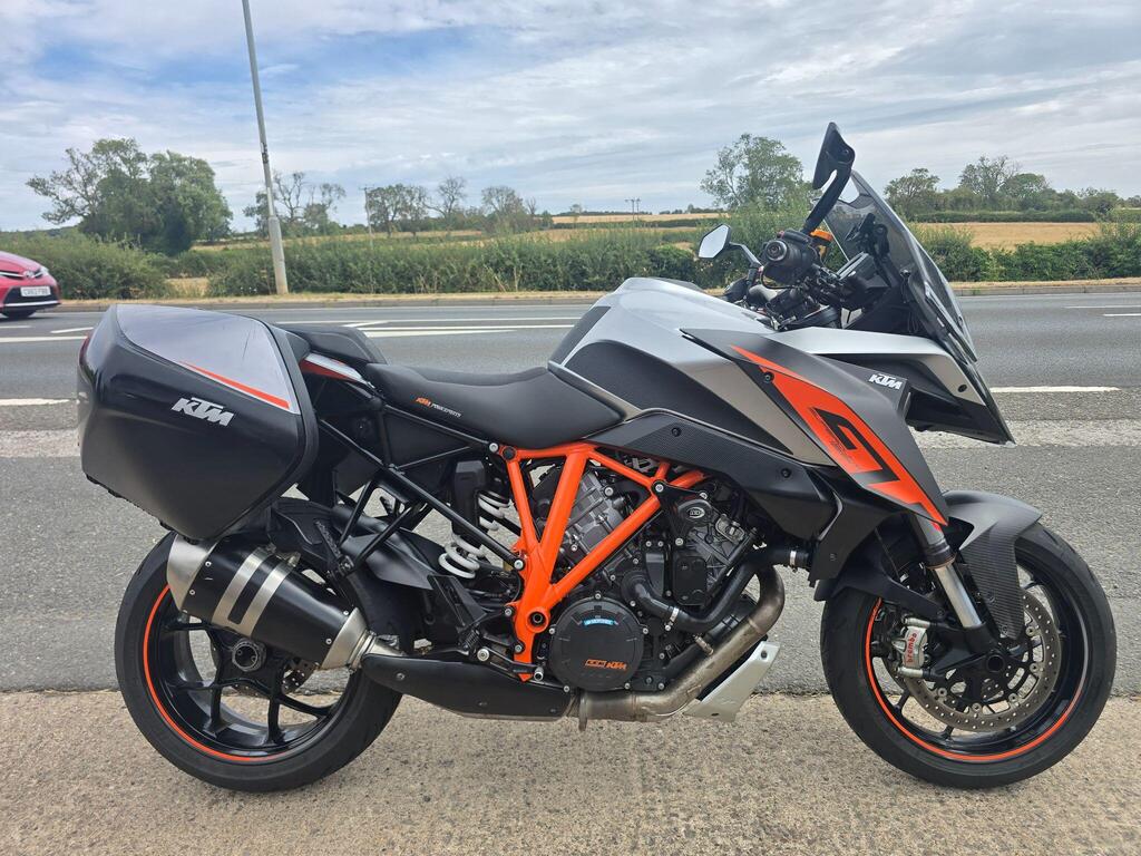 KTM 1290 Super Duke GT Sports Tourer 1290 Euro 4
