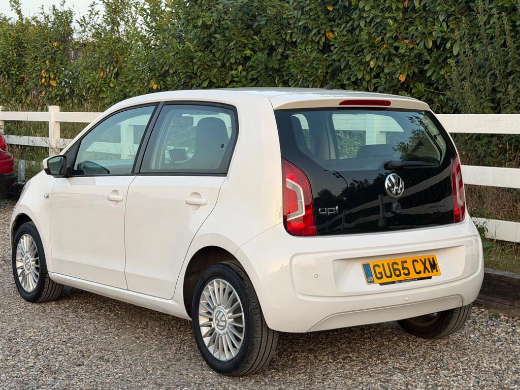 2015 Volkswagen up! thumbnail 9