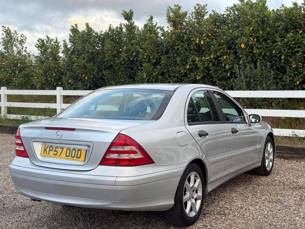 2007 Mercedes-Benz C Class thumbnail 14