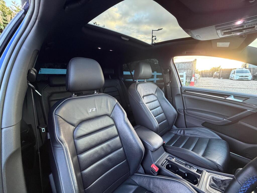 2019 Volkswagen Golf thumbnail 20