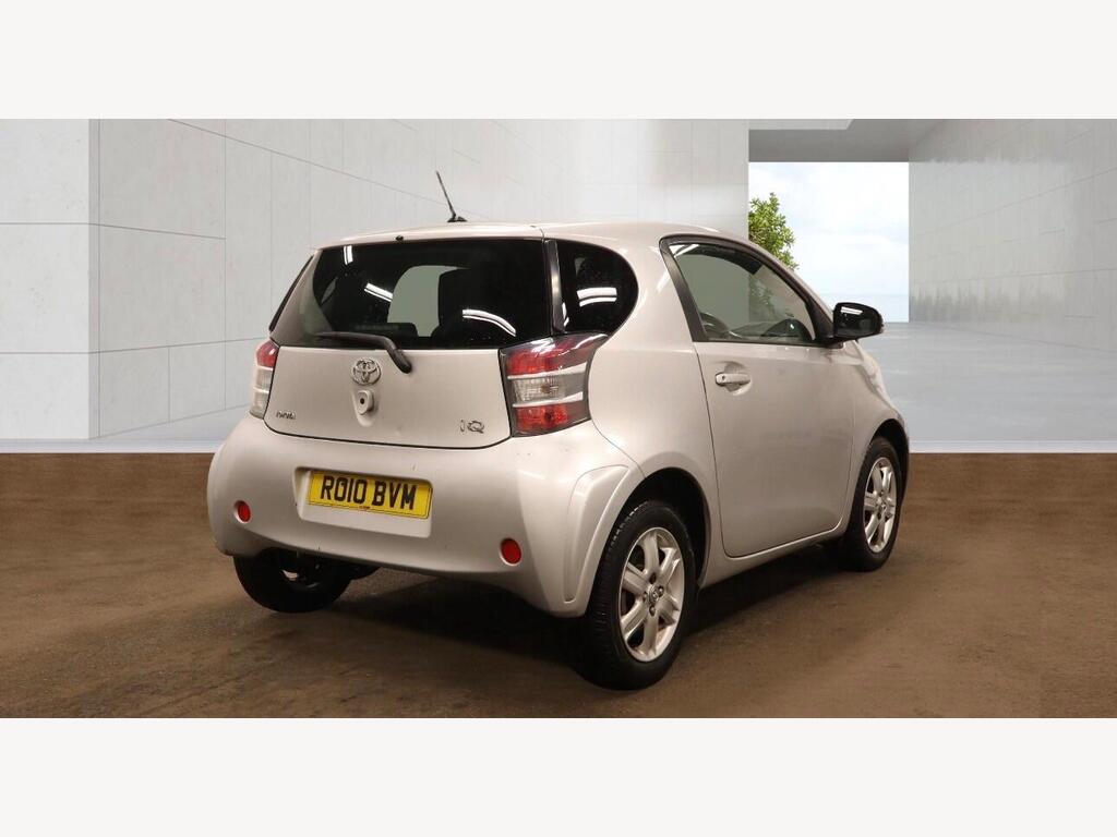 2010 Toyota iQ thumbnail 6