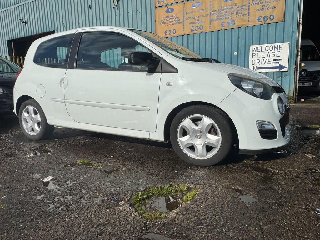 Renault Twingo Hatchback 1.2 16V Dynamique Euro 5 3dr