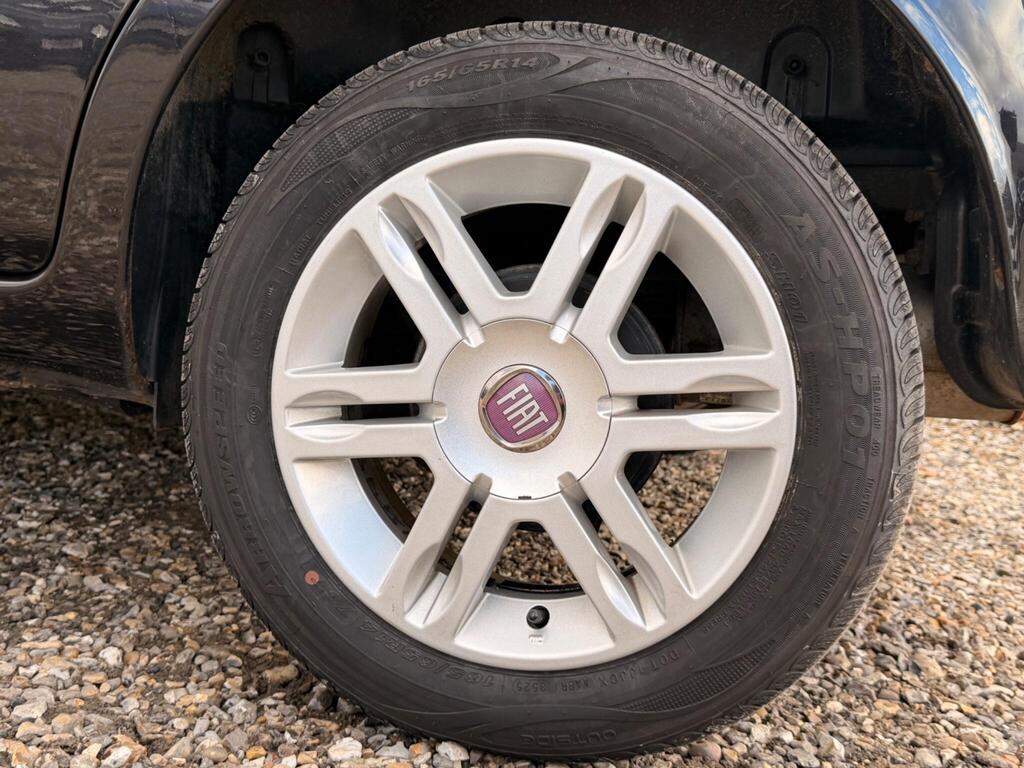 2011 Fiat Panda thumbnail 36