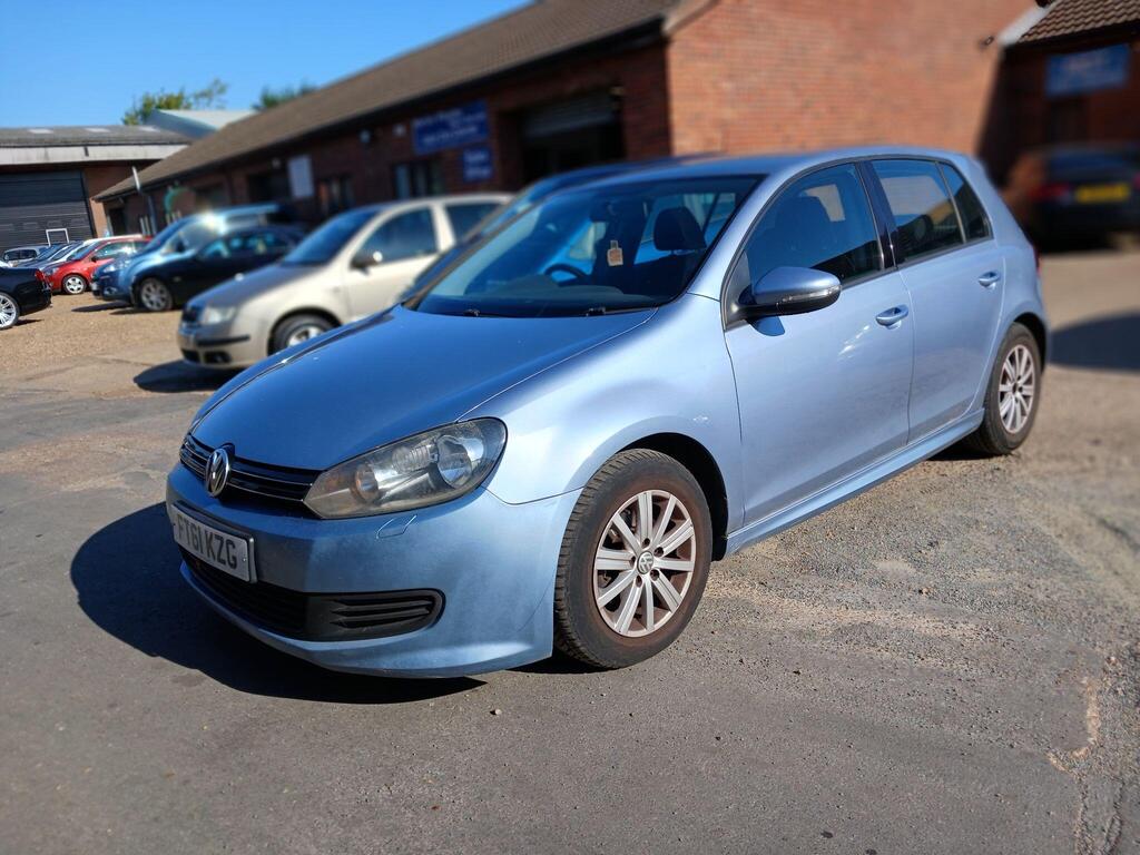 Volkswagen Golf Hatchback 1.6 TDI BlueMotion Euro 5 (s/s) 5dr