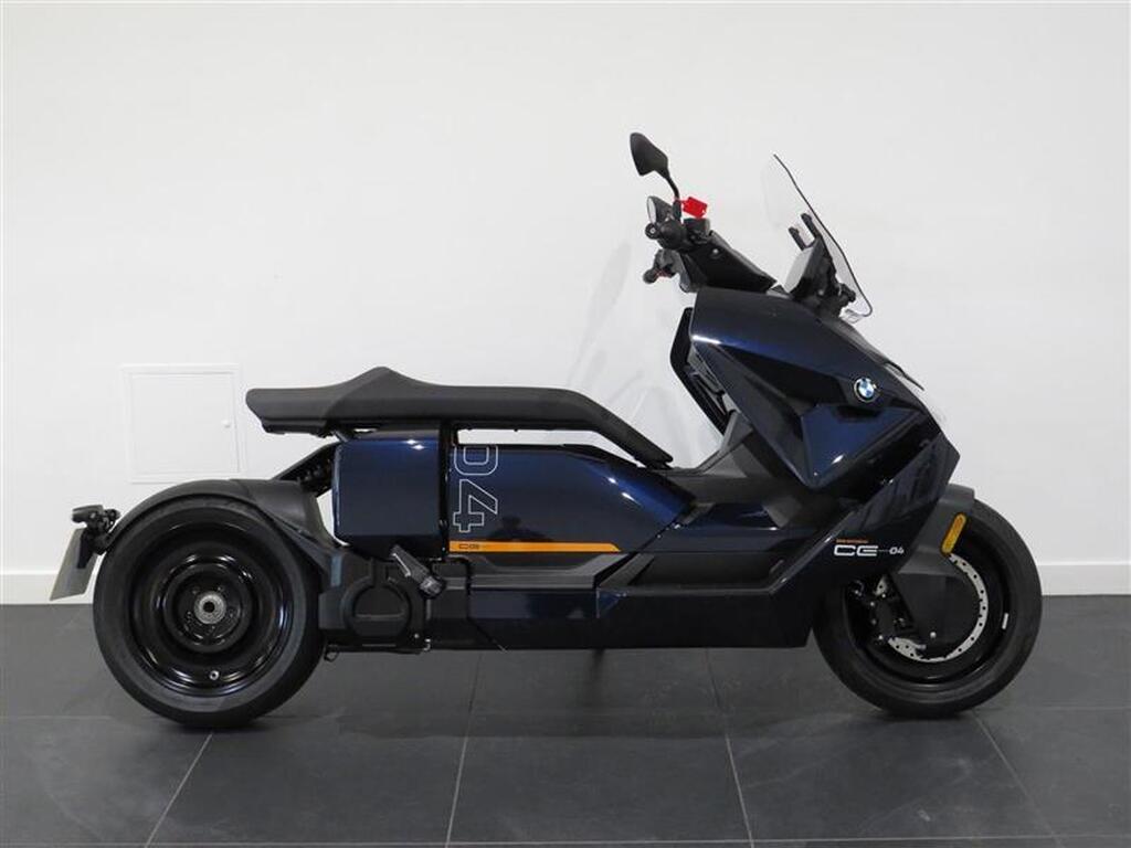 BMW CE 04