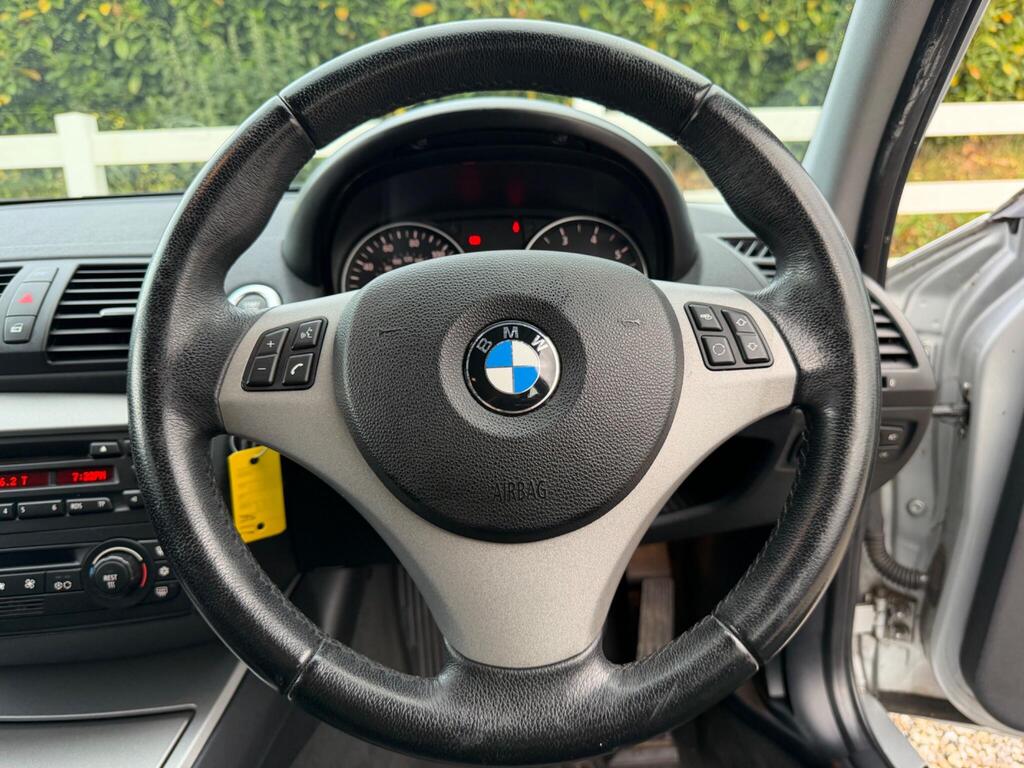 2006 BMW 1 Series thumbnail 24