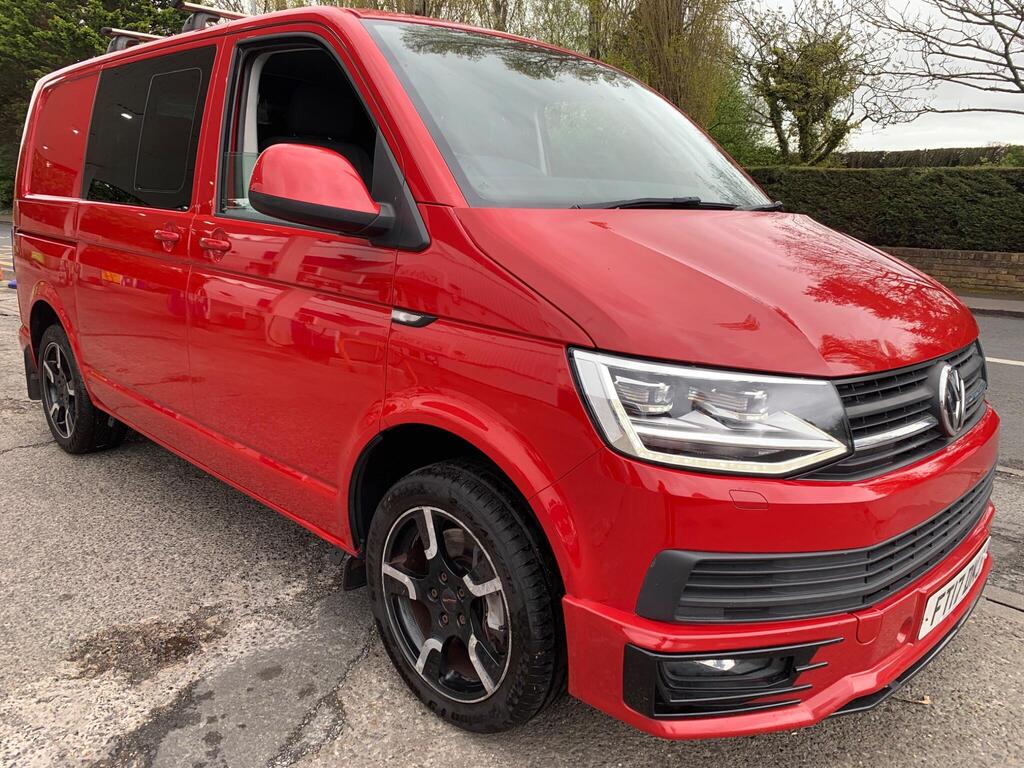 Volkswagen Transporter Combi Van 2.0 BiTDI T30 BlueMotion Tech Highline Kombi DSG FWD SWB Euro 6 (s/s) 5dr