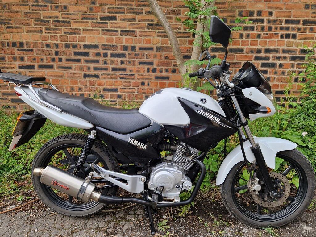 Yamaha YBR 125 Naked 125