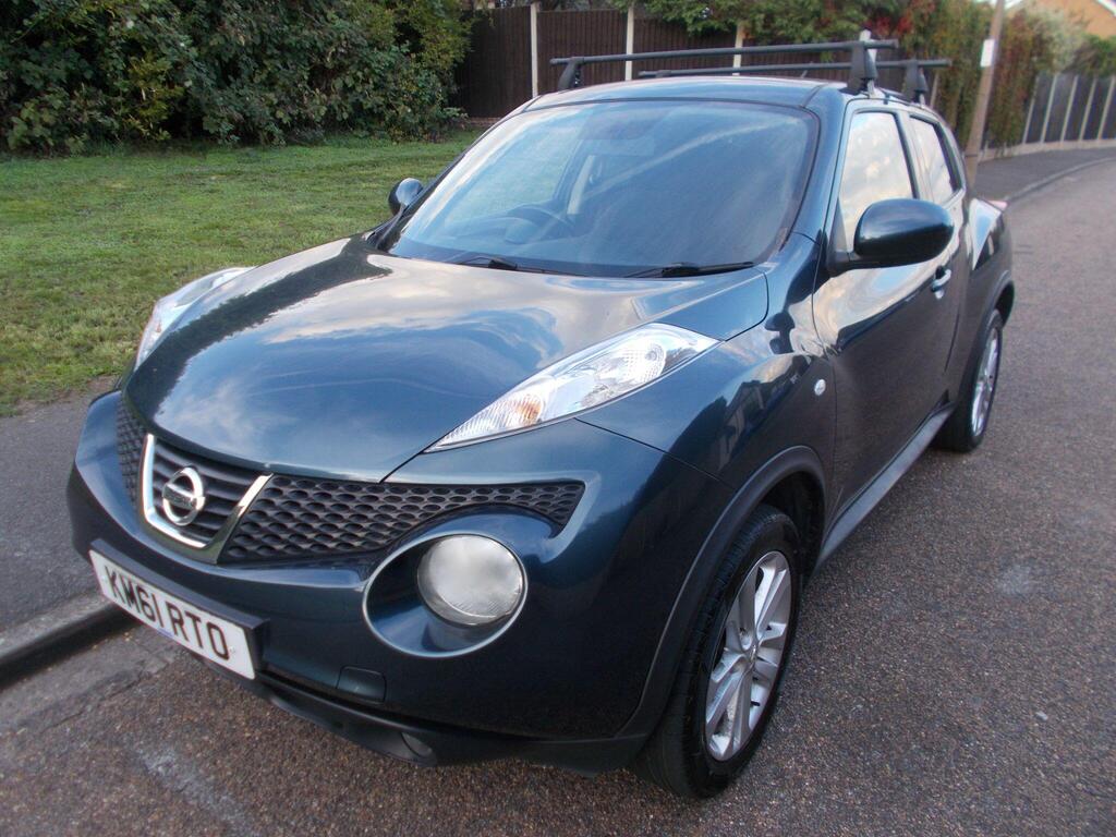 Nissan Juke SUV 1.6 Acenta Premium Euro 5 (s/s) 5dr
