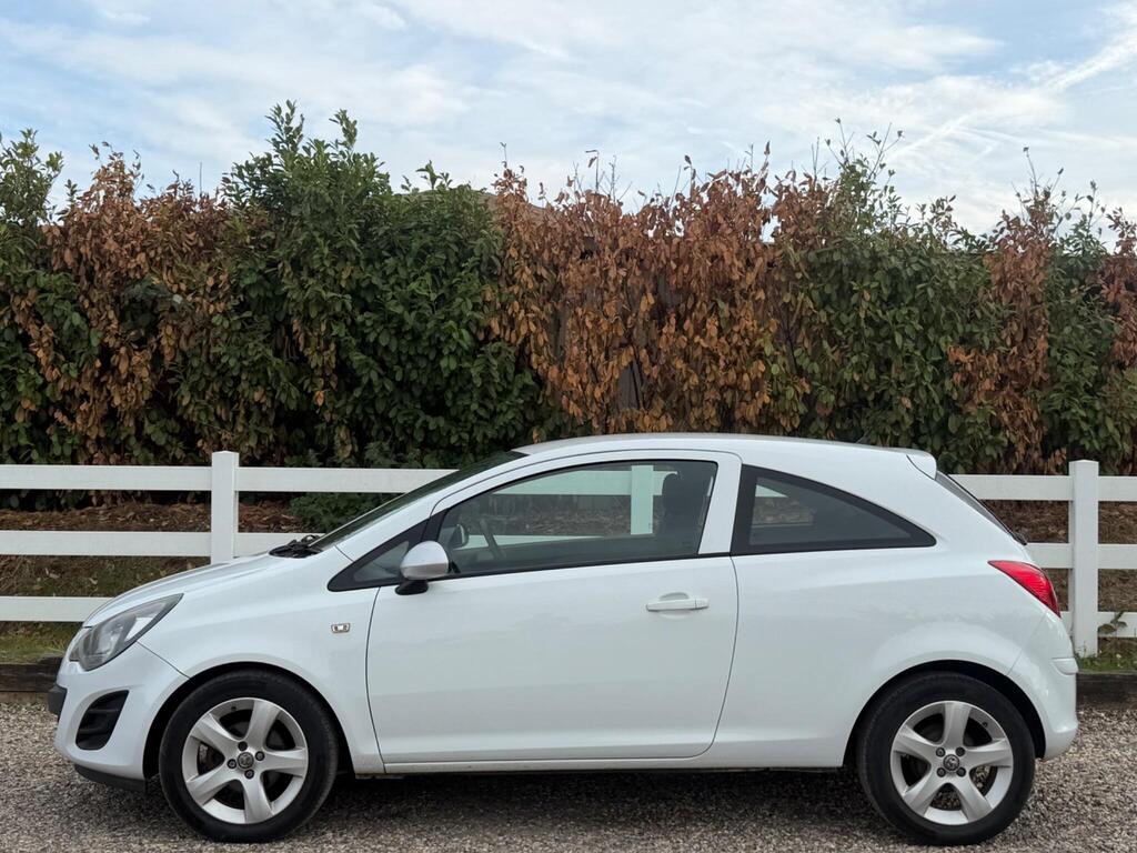 2014 Vauxhall Corsa thumbnail 6