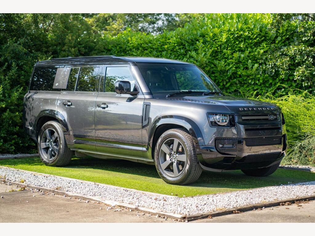 Land Rover Defender 130