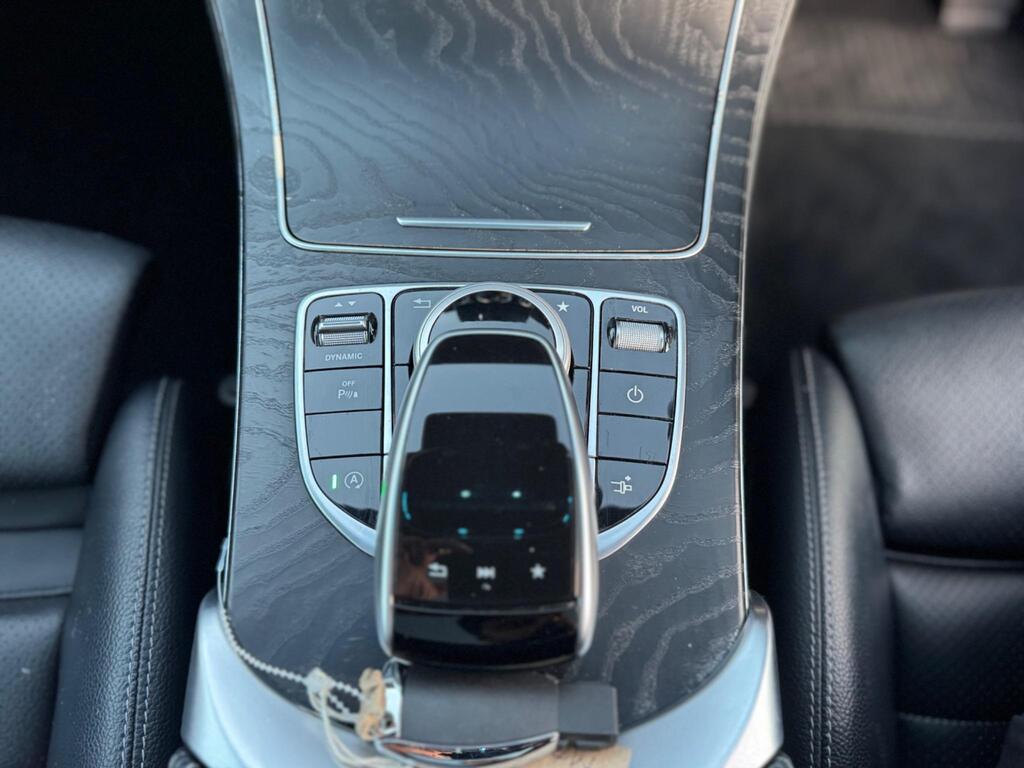 Mercedes-Benz C Class 2.1 C220d AMG Line (Premium Plus) G-Tronic+ Euro 6 (s/s) 2dr thumbnail 20