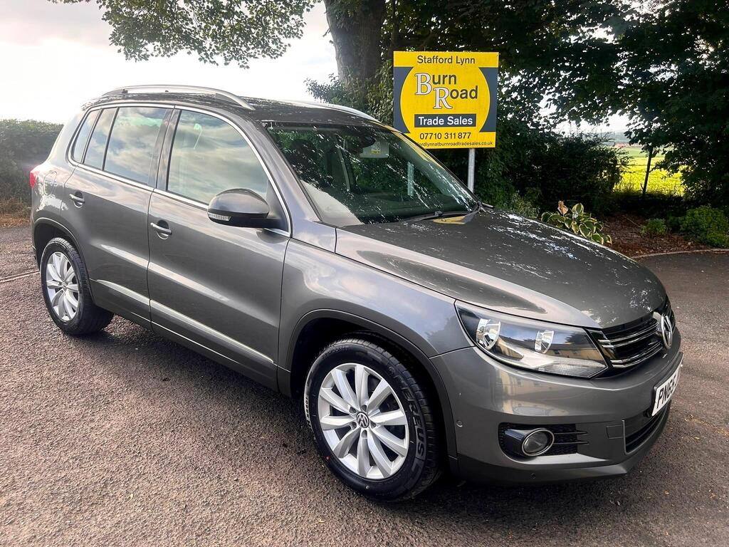 Volkswagen Tiguan SUV 2.0 TDI BlueMotion Tech Match 2WD Euro 5 (s/s) 5dr