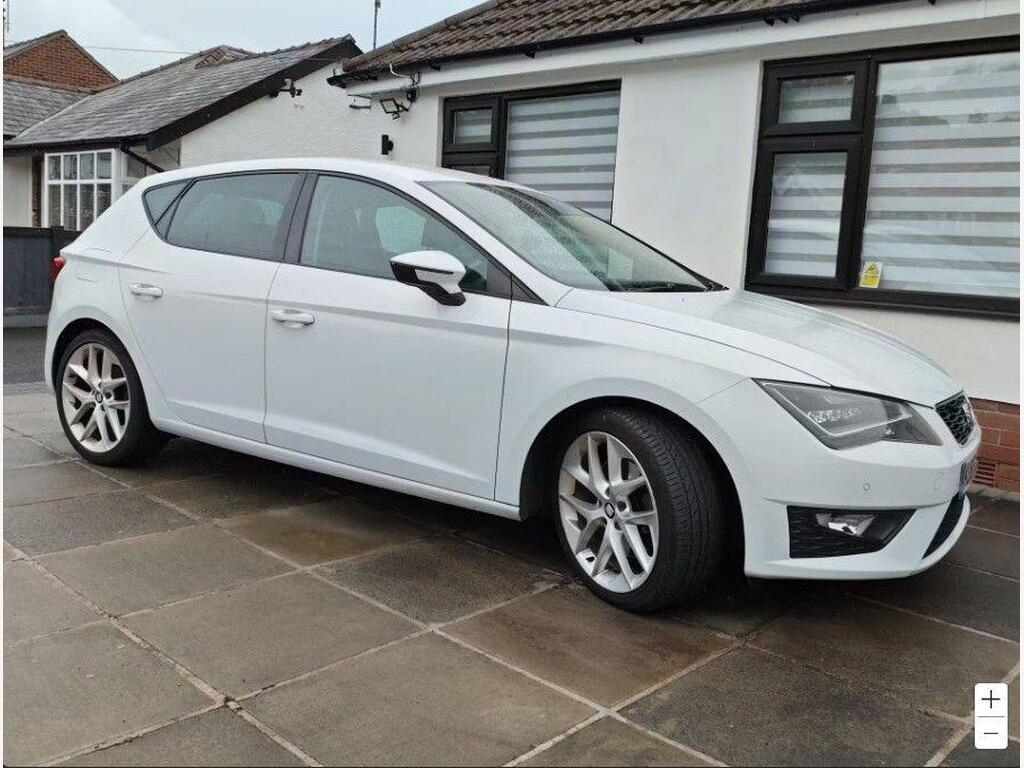 SEAT Leon Hatchback 2.0 TDI FR DSG Euro 6 (s/s) 5dr