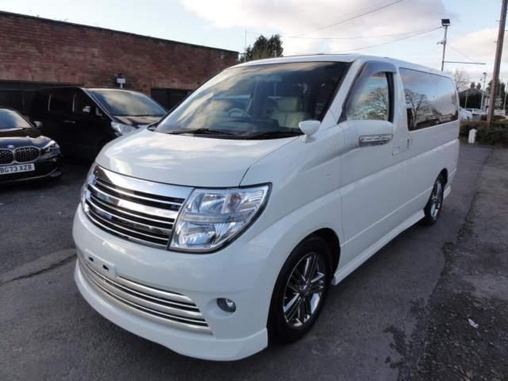 Nissan Elgrand MPV RIDER SUNROOFS 27000 MILES ONLY