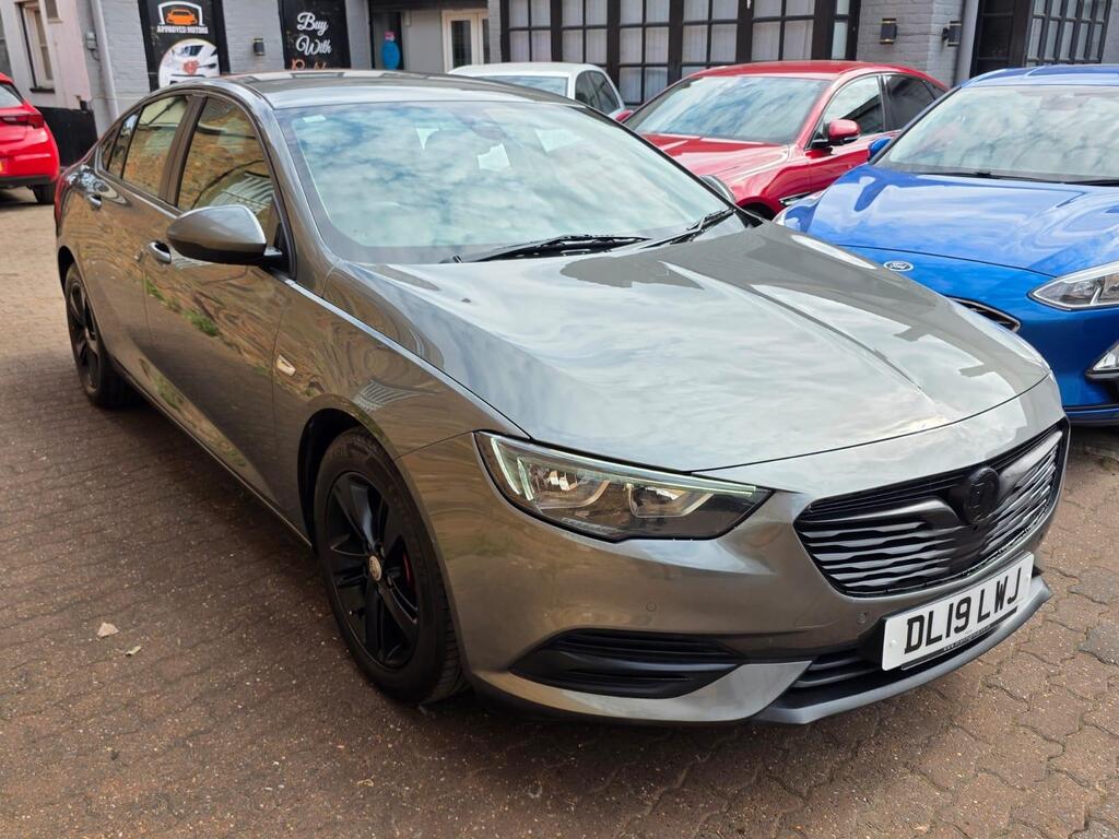 Vauxhall Insignia Hatchback 1.5i Turbo Design Nav Grand Sport Euro 6 (s/s) 5dr