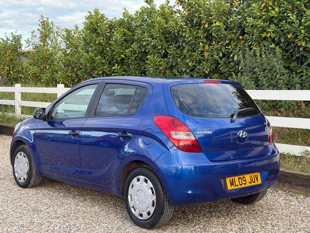 2009 Hyundai i20 thumbnail 9
