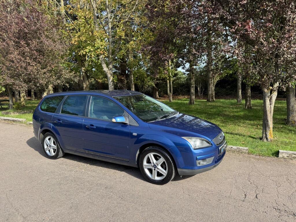Ford Focus Estate 1.8 Titanium 5dr