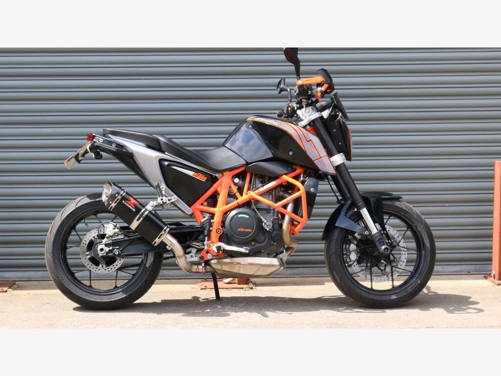 KTM 690 Duke