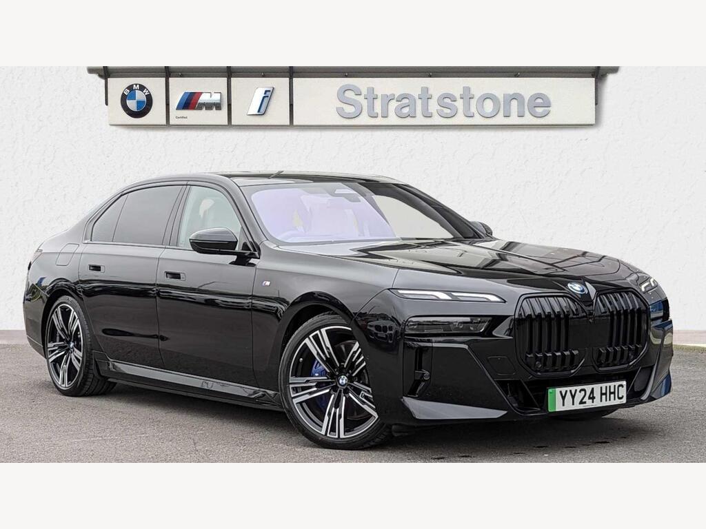 BMW i7