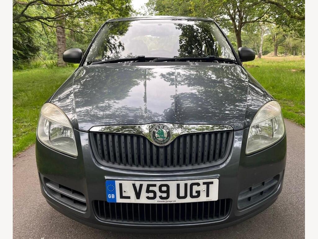 Skoda Fabia Hatchback 1.6 16V 1 Tiptronic 5dr