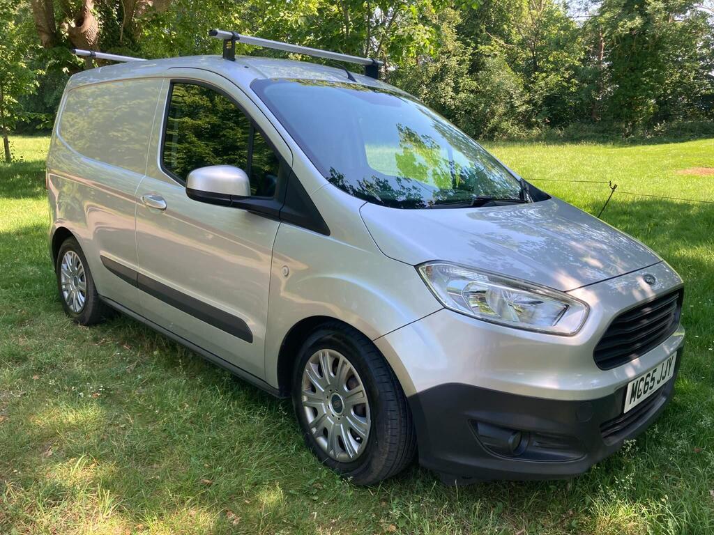 Ford Transit Courier