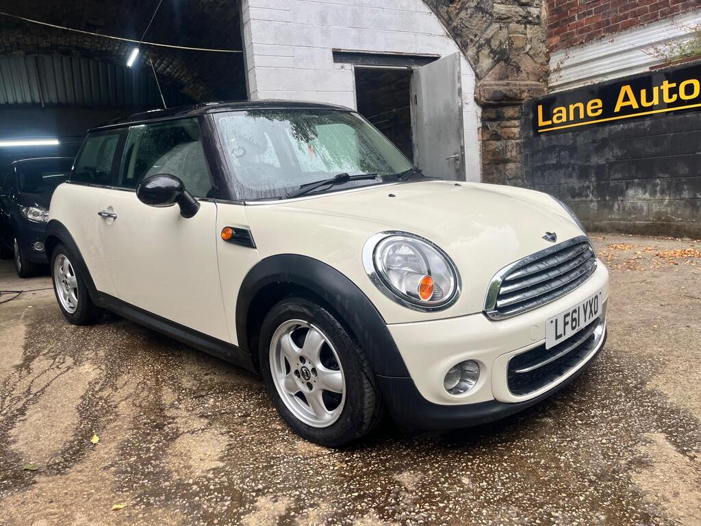 MINI Hatch Hatchback 1.6 Cooper D Euro 5 (s/s) 3dr