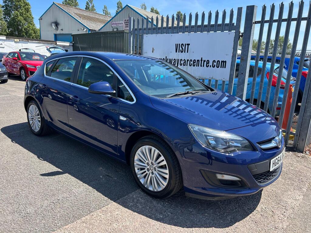 Vauxhall Astra Hatchback 1.4 16v Excite Euro 5 5dr