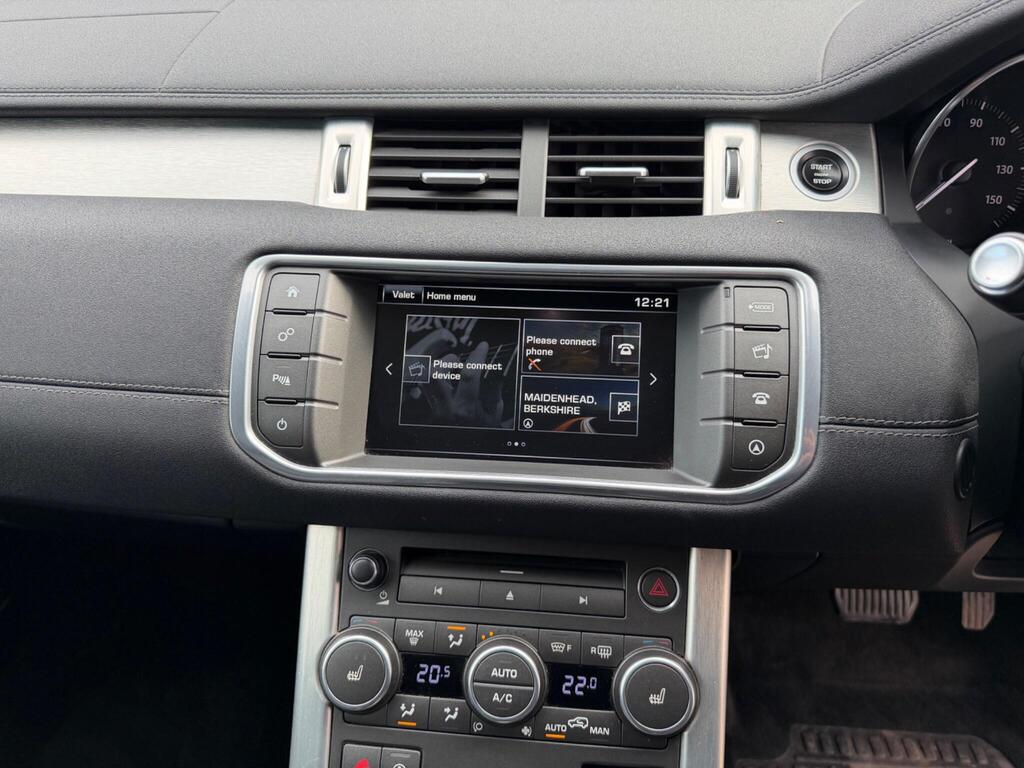 2015 Land Rover Range Rover Evoque thumbnail 30