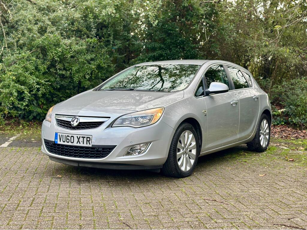 Vauxhall Astra Hatchback 1.3 CDTi ecoFLEX SE Euro 5 5dr