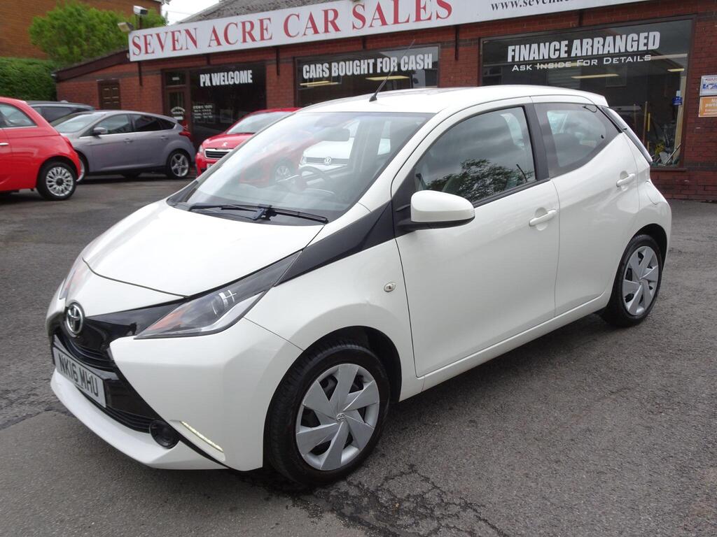 Toyota AYGO Hatchback 1.0 VVT-i x-play Euro 6 5dr