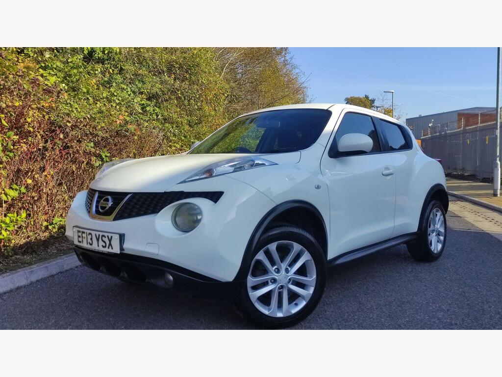 Nissan Juke SUV 1.6 Acenta Premium Euro 5 (s/s) 5dr