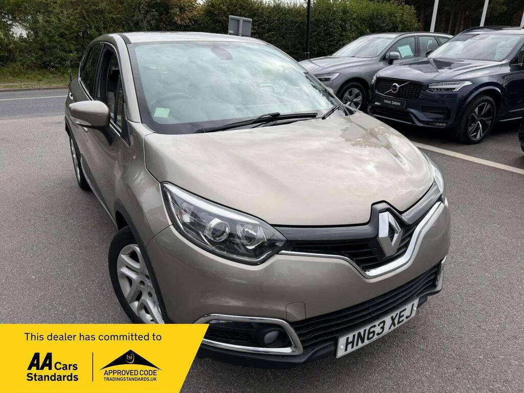 Renault Captur SUV 0.9 TCe ENERGY Dynamique MediaNav Euro 5 (s/s) 5dr
