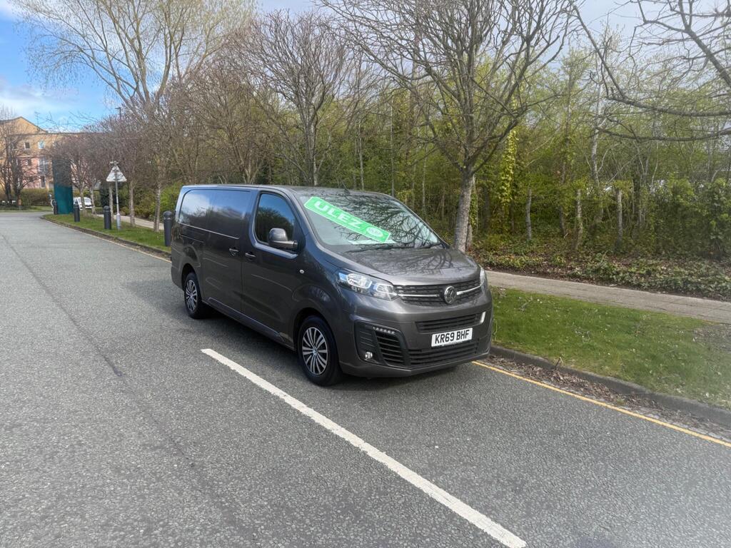 Vauxhall Vivaro Panel Van 1.5 Turbo D 2900 Sportive L2 H1 Euro 6 (s/s) 5dr