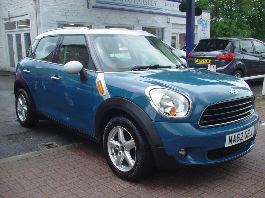MINI Countryman SUV 1.6 Cooper Euro 5 (s/s) 5dr