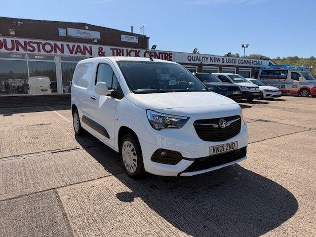 Vauxhall Combo Panel Van 1.5 Turbo D 2000 Sportive L1 H1 Euro 6 4dr