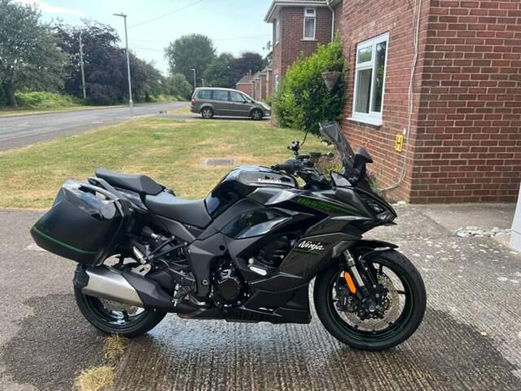 Kawasaki Ninja 1100 SX