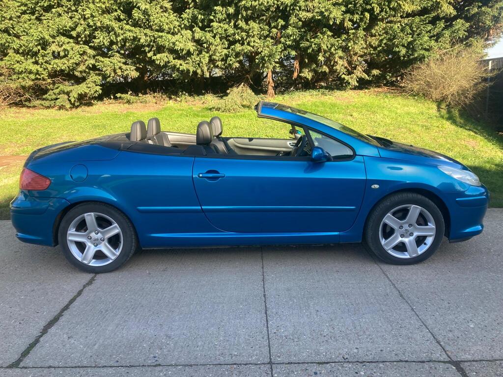 Peugeot 307 CC Convertible 2.0 SE 2dr
