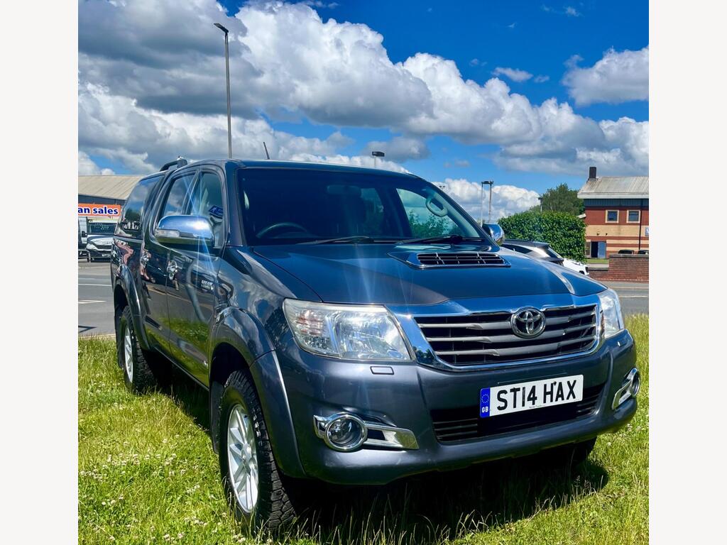 Toyota Hilux Pickup 3.0 D-4D Invincible 4WD Euro 5 4dr