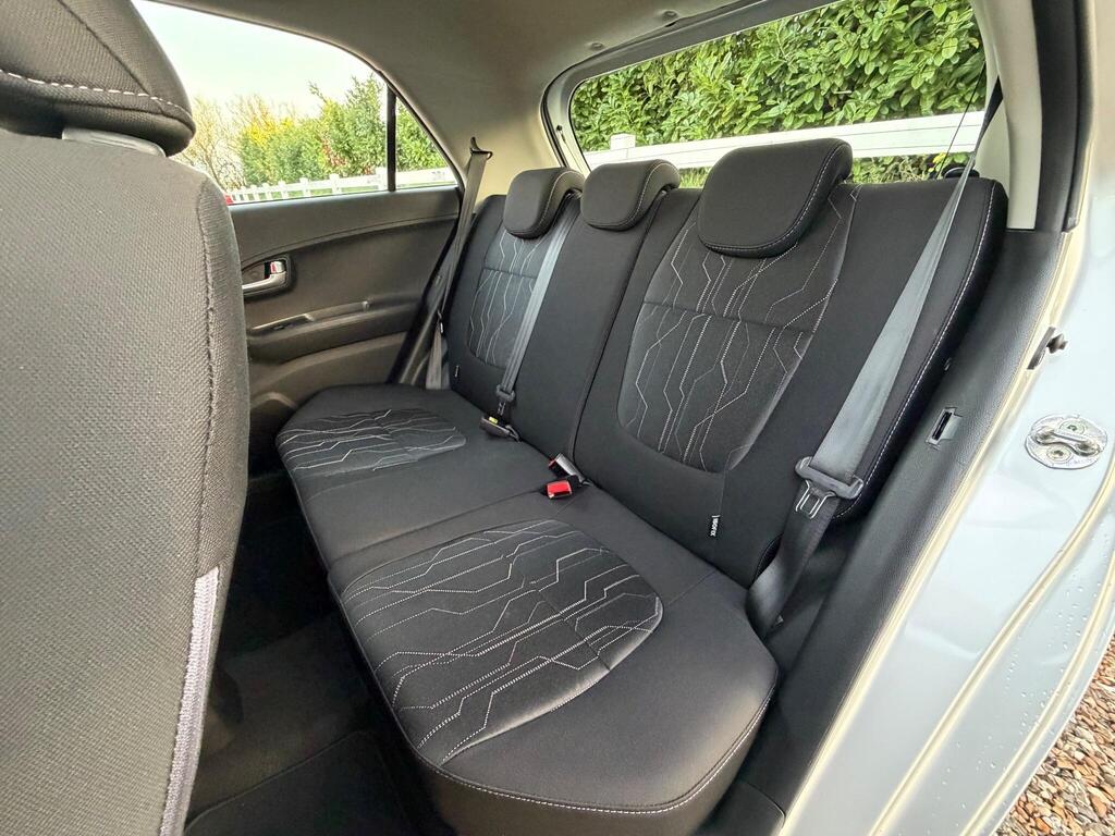 2014 Kia Picanto thumbnail 20