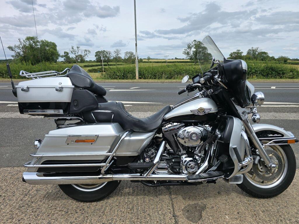 Harley-Davidson Touring Tourer 1450 FLHTCI Electra Glide Classic