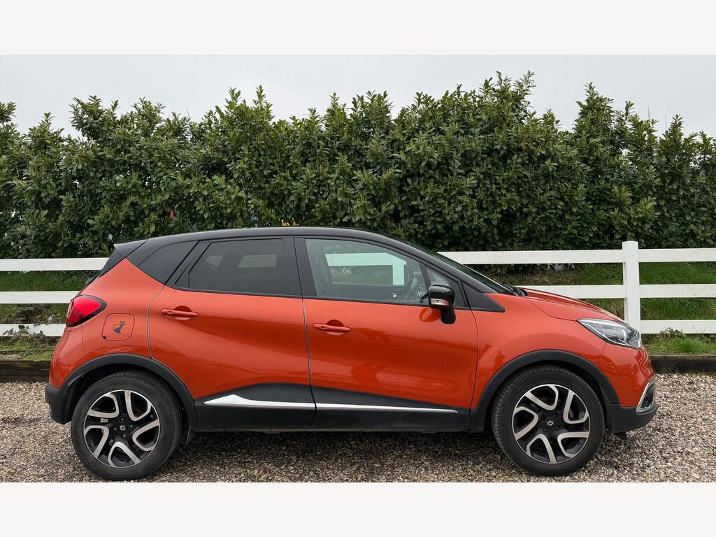 2015 Renault Captur thumbnail 11