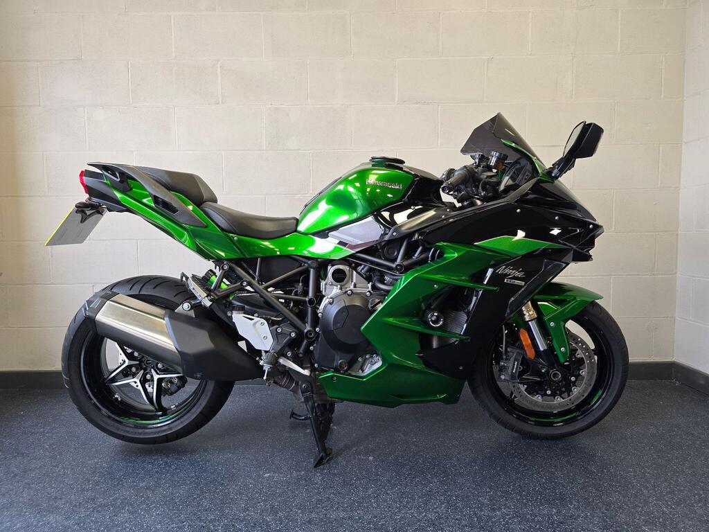 Kawasaki Ninja H2 SX