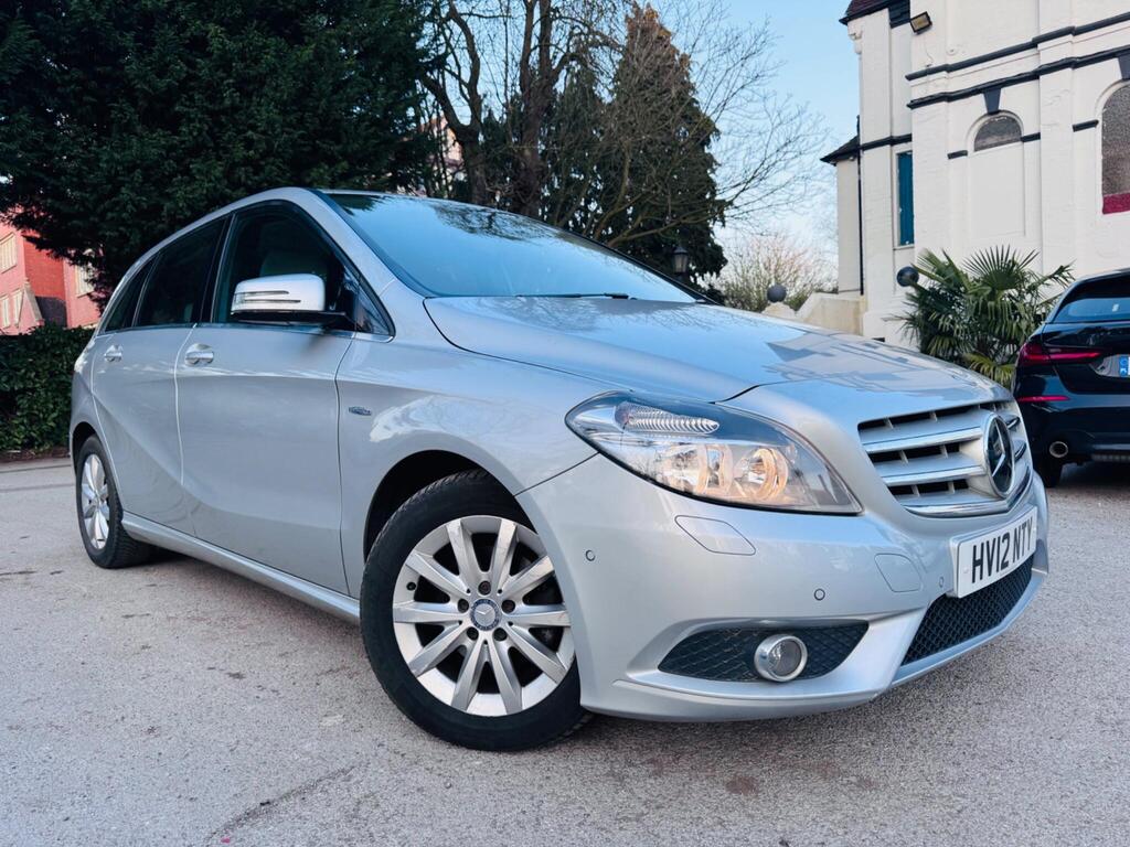 Mercedes-Benz B Class MPV 1.8 B180 CDI BlueEfficiency SE 7G-DCT Euro 5 (s/s) 5dr